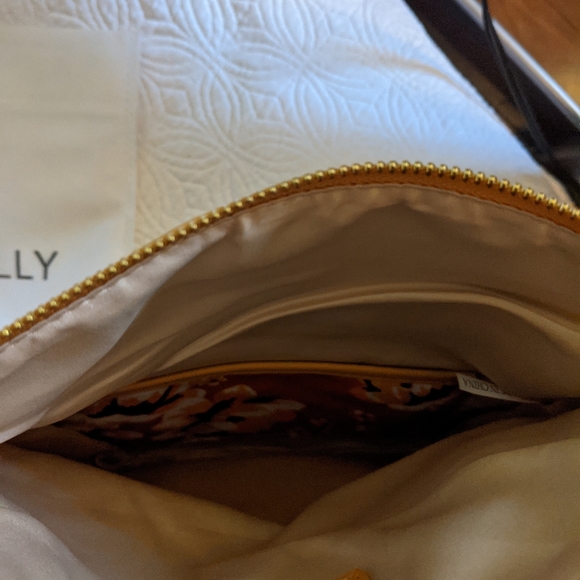 *Free w/ $40 purchase. Rachel Pally flowered clutch - Picture 5 of 6